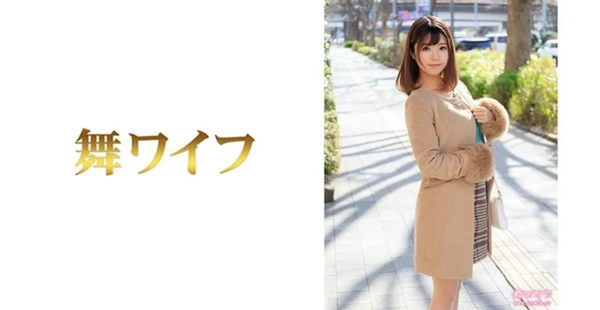 親戚家爆乳姊姊用無防備的無奶罩來天真誘惑